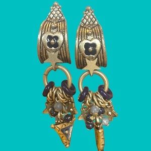 VINTAGE SILVER METAL BLUE STAR‎ CLIP EARRINGS